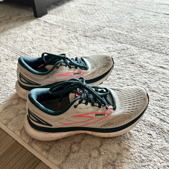 Brooks Shoes - Brooks Glycerin Women’s